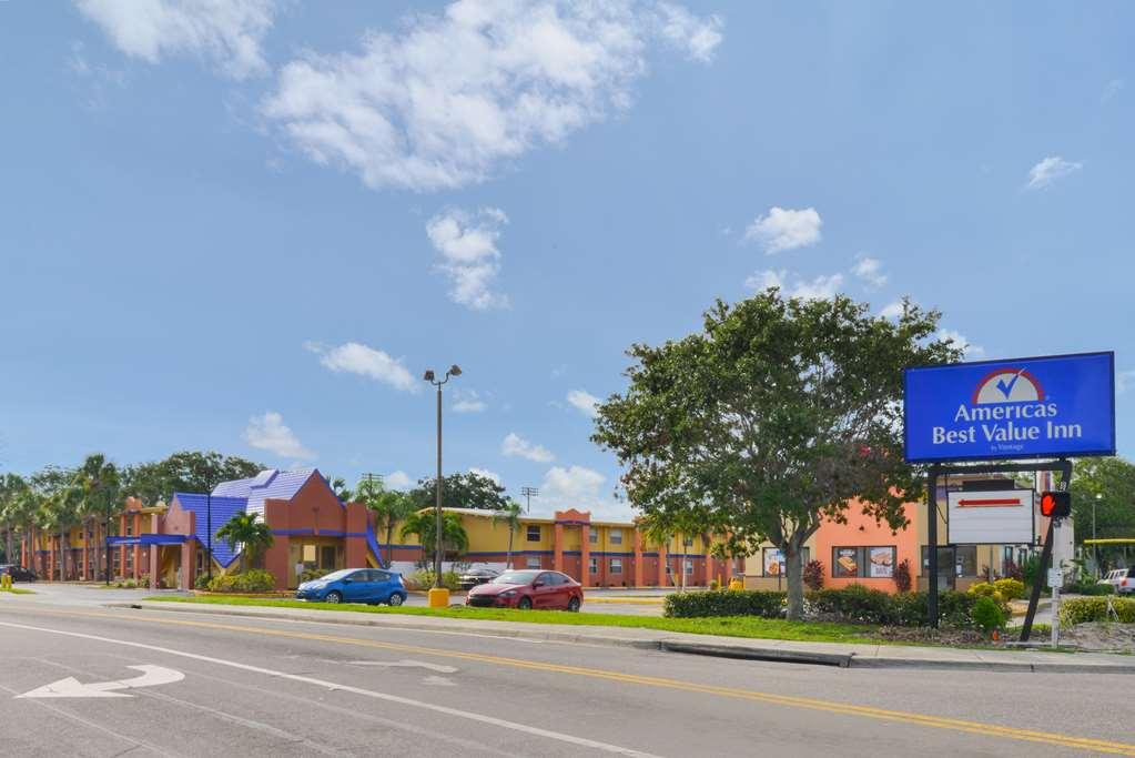Americas Best Value Inn Сарасота Екстер'єр фото
